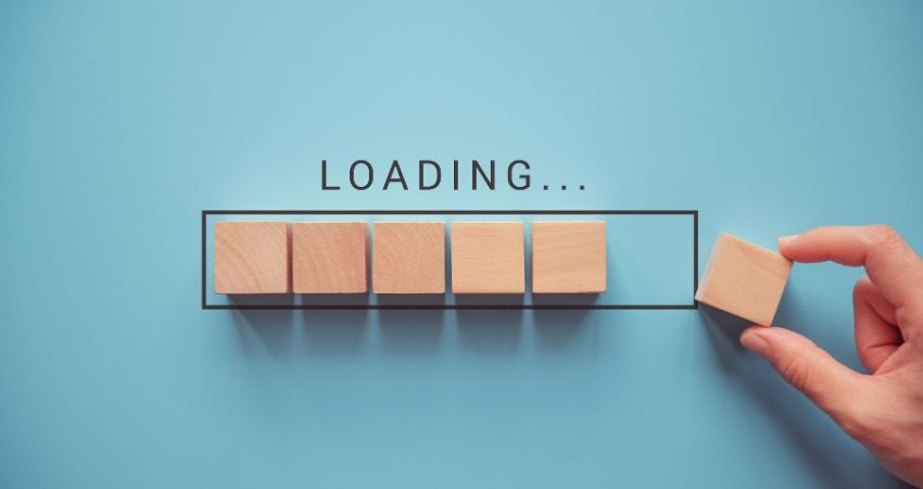 Mantén la velocidad de carga optimizada para mejorar la funcionalidad de tu sitio web